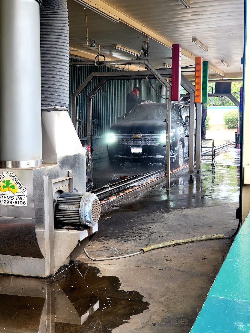 Main Street Car Wash | 4401 Main St, Riverside, CA 92501, USA | Phone: (951) 686-8790