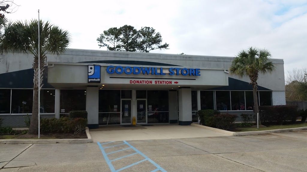 Goodwill Industries of Southeastern Louisiana | 4940 LA-22, Mandeville, LA 70471, USA | Phone: (985) 845-1465