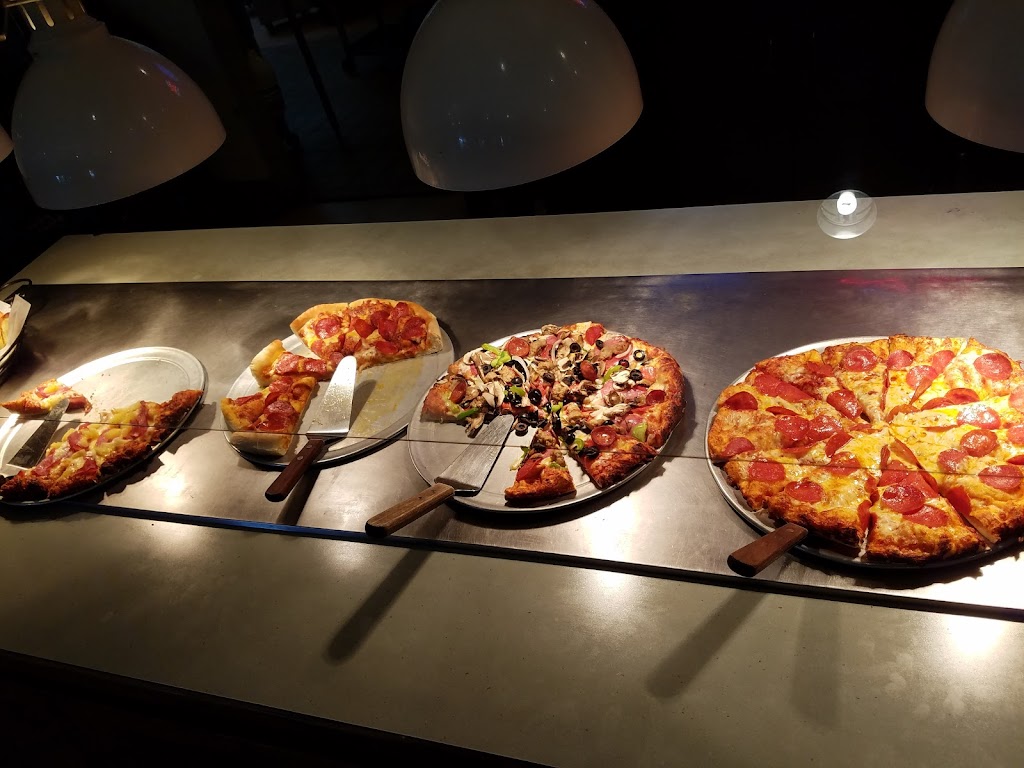 Round Table Pizza | 15200 W. Whitesbridge Road, Kerman, CA 93630, USA | Phone: (559) 846-7373