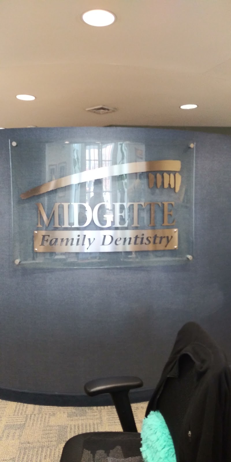 Midgette Family Dentistry | 3326 Taylor Rd, Chesapeake, VA 23321 | Phone: (757) 483-4700