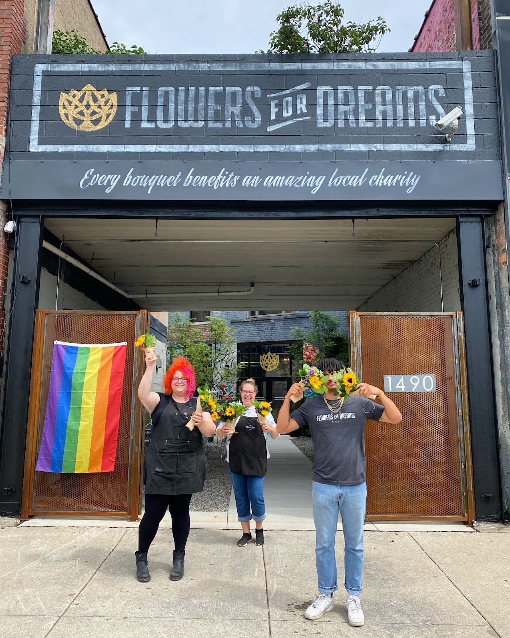 Flowers for Dreams | 1490 Gratiot Ave, Detroit, MI 48207, USA | Phone: (313) 230-0393