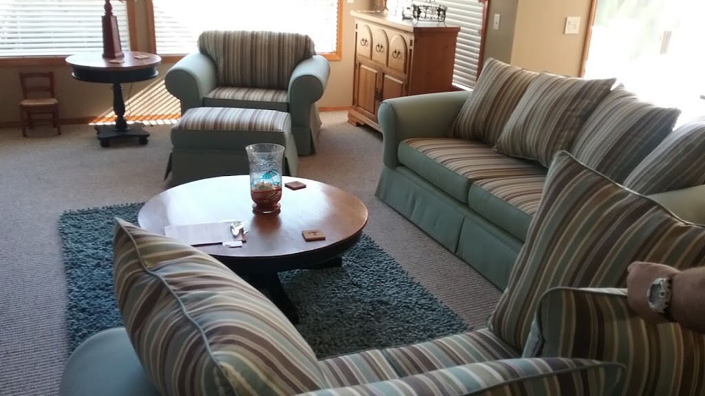 Michaels Custom Upholstery | 12306 Waller Rd E, Tacoma, WA 98446, USA | Phone: (253) 537-3355