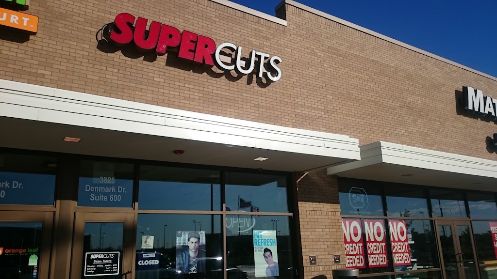 Supercuts | 3825 Denmark Dr #600, Council Bluffs, IA 51501, USA | Phone: (712) 366-0393