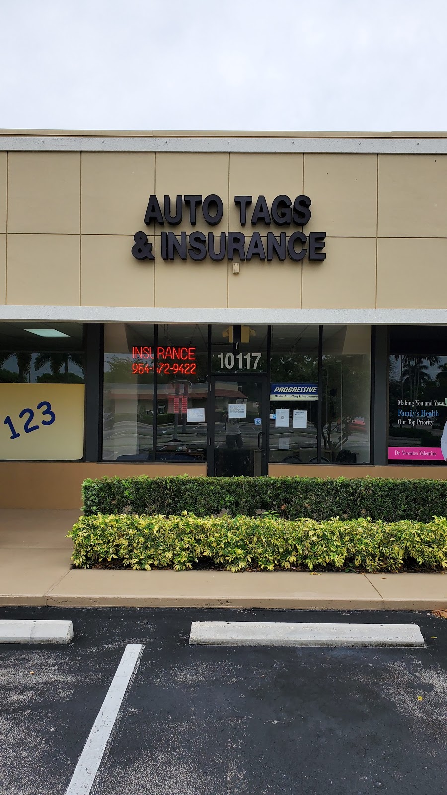 State Auto Tag & Insurance | 10117 Sunset Strip, Sunrise, FL 33322, USA | Phone: (954) 572-9422