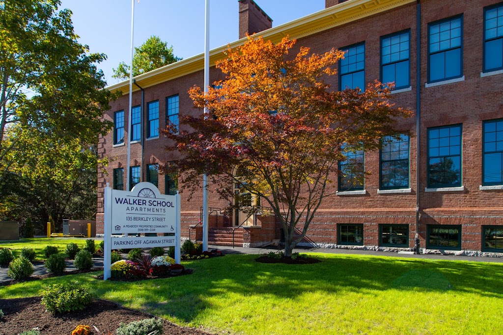 Walker School Apartments | 135 Berkley St, Taunton, MA 02780, USA | Phone: (508) 599-2268