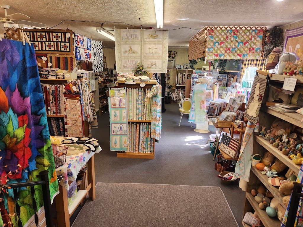 Craft Cupboard The | 14275 Old State Rd, Middlefield, OH 44062, USA | Phone: (440) 632-5787