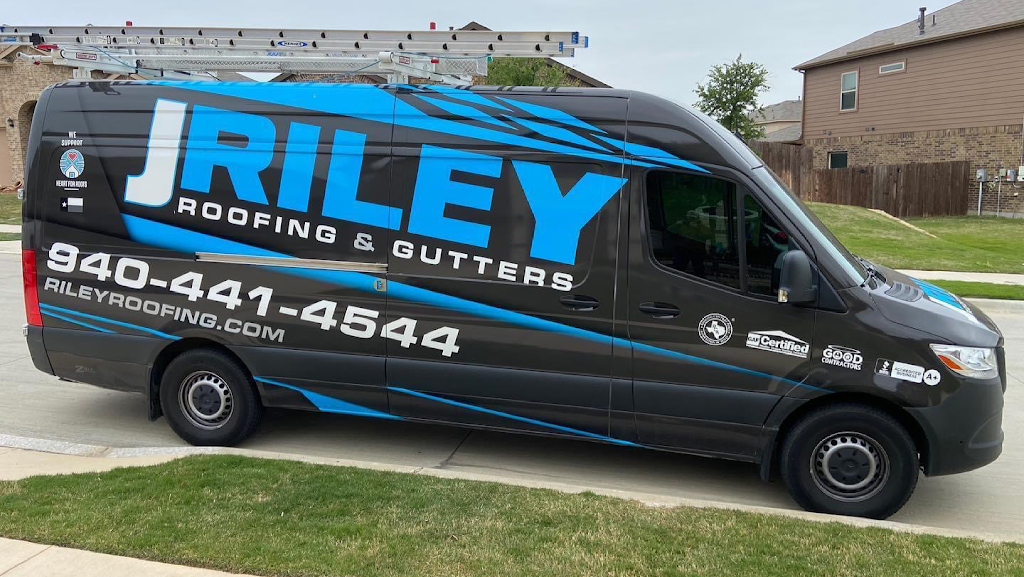 J. Riley Roofing & Gutters | 150 Private Rd 4631, Boyd, TX 76023, USA | Phone: (940) 441-4544