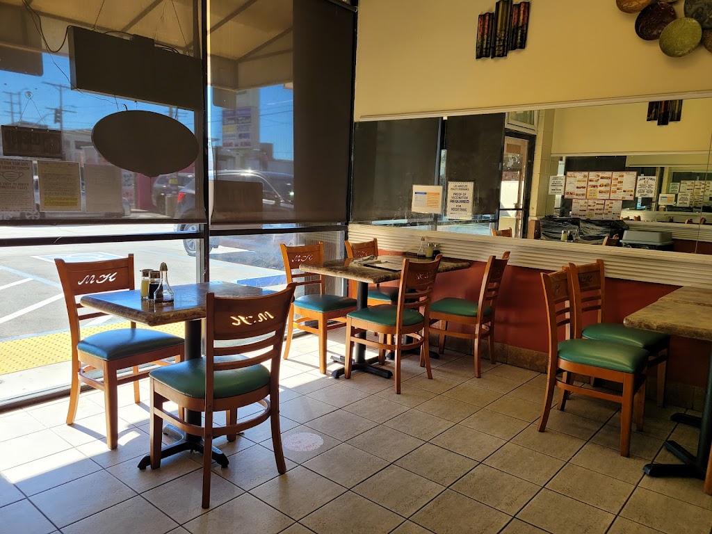 Mami King Restaurant | 13551 Roscoe Blvd UNIT 1, Panorama City, CA 91402, USA | Phone: (818) 891-8581