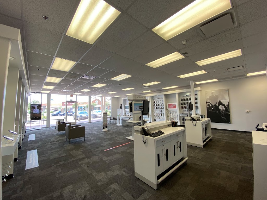 Verizon Authorized Retailer - Victra | 929 N Dobson Rd Ste 107, Mesa, AZ 85201, USA | Phone: (480) 834-2900