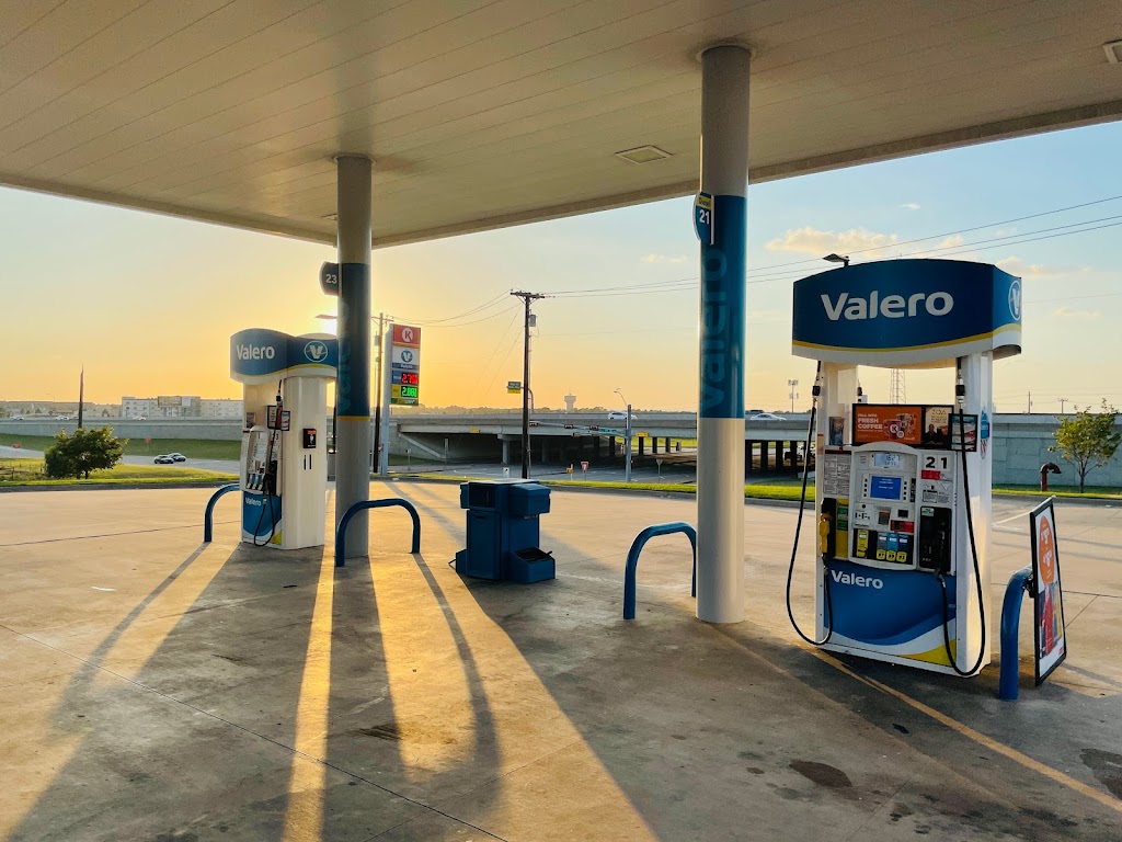 Valero | 7040 Spring Creek Pkwy, Plano, TX 75024, USA | Phone: (972) 370-9549