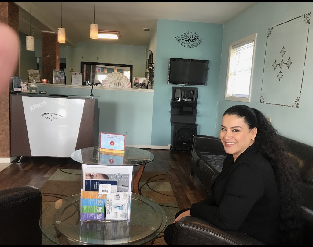 Queen of Brows & Day Spa | 9573 Kenwood Rd, Cincinnati, OH 45242, USA | Phone: (513) 362-0050