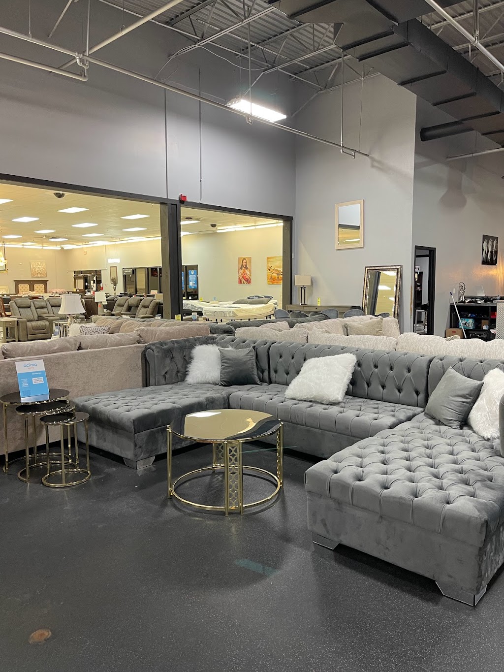 Max Furniture Outlet | 3611 1st St E #1200, Bradenton, FL 34208, USA | Phone: (941) 567-4871