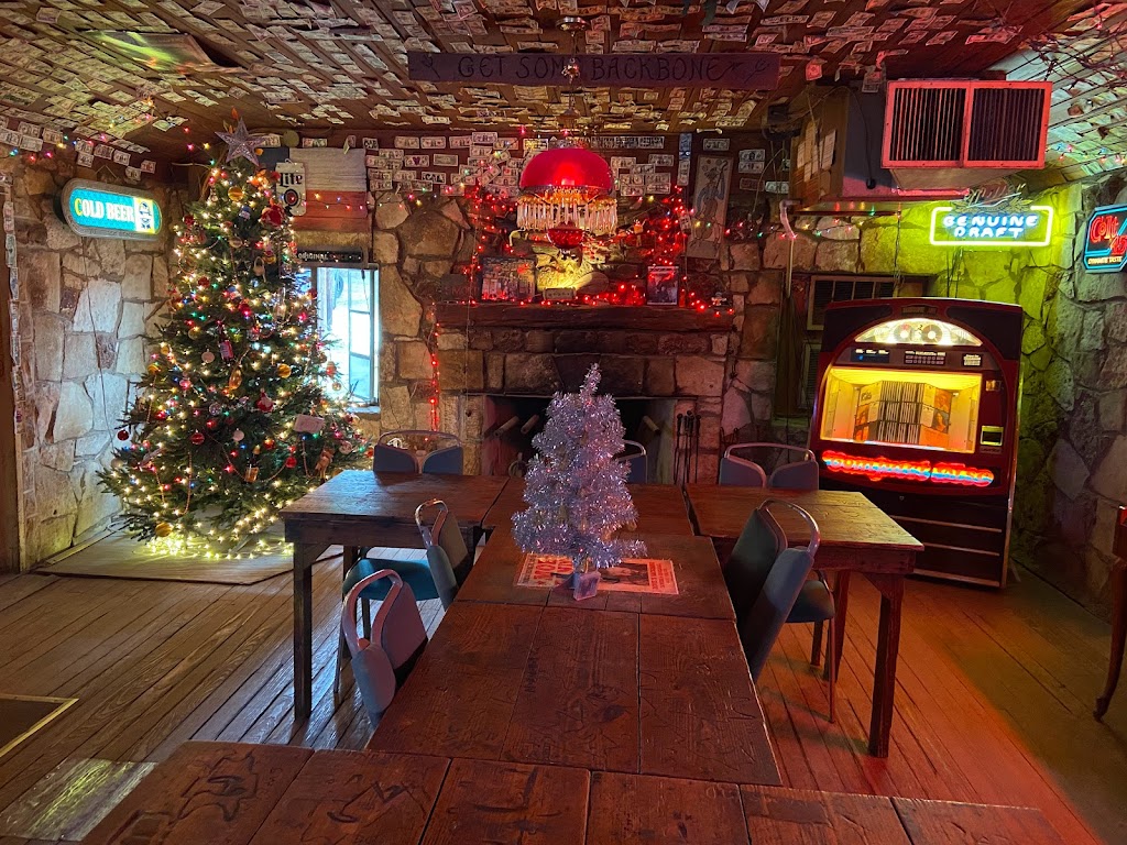 Devils Backbone Tavern | 4041 Farm to Market 32, Fischer, TX 78623, USA | Phone: (830) 964-2544