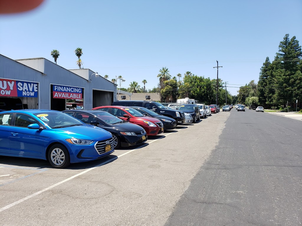 Eddies Auto World | 4889 N Blackstone Ave, Fresno, CA 93726, USA | Phone: (559) 221-0543