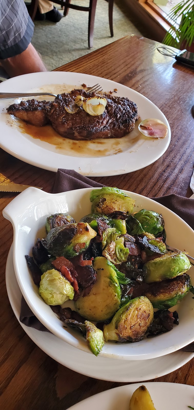Packards Steak House | 36750 US Hwy 19 N, Palm Harbor, FL 34684, USA | Phone: (727) 942-5240