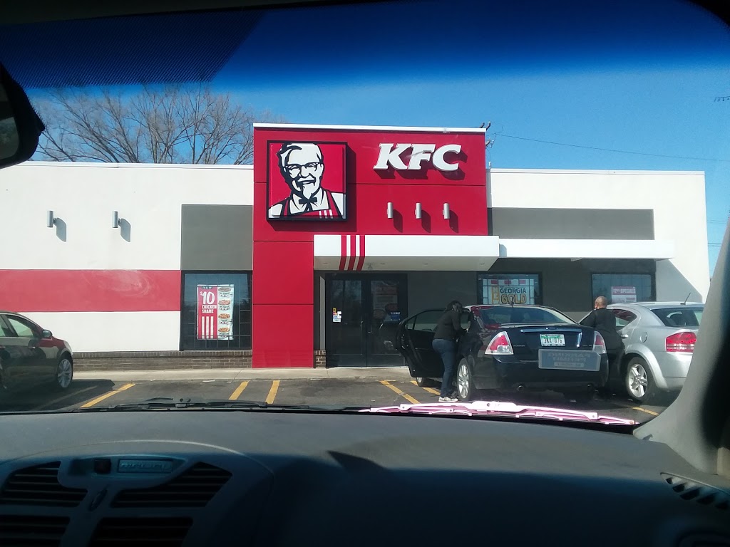 KFC | 24432 W 10 Mile Rd, Southfield, MI 48033, USA | Phone: (248) 356-7566