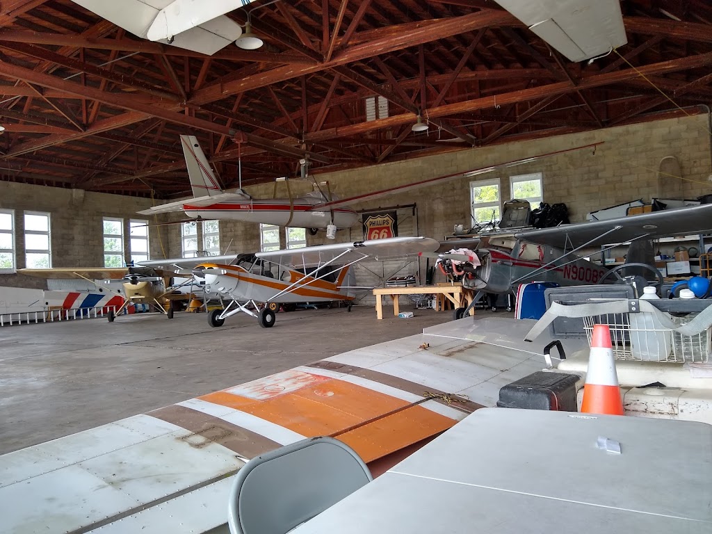 Stanton Airfield-KSYN | 1235 MN-19, Dennison, MN 55018, USA | Phone: (507) 645-4030