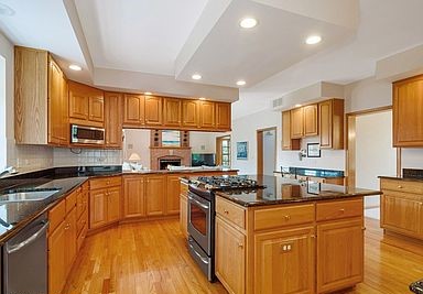 JC painting and remodeling llc | 1011 S 6th Ave, Des Plaines, IL 60016, USA | Phone: (773) 526-8110