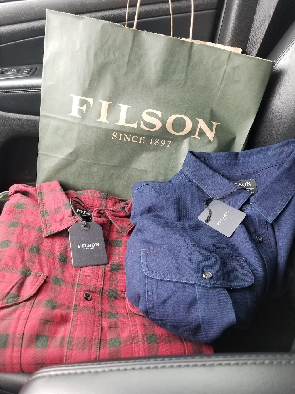 Filson Premium Outlet | 3965 Eagan Outlets Pkwy #710, Eagan, MN 55122, USA | Phone: (651) 454-6841