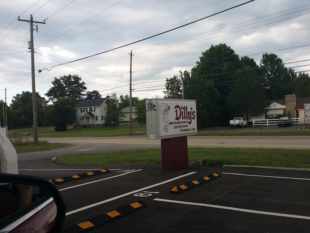 Dillys Drive In | 4280 State Rd, Peninsula, OH 44264, USA | Phone: (330) 935-4444