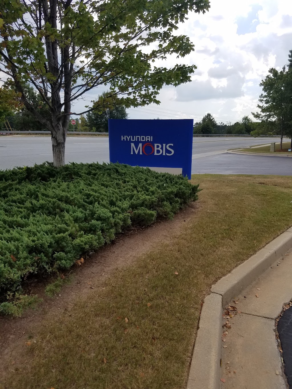 Mobis Parts America LLC | 2155 Breckinridge Blvd, Lawrenceville, GA 30043, USA | Phone: (678) 252-2700