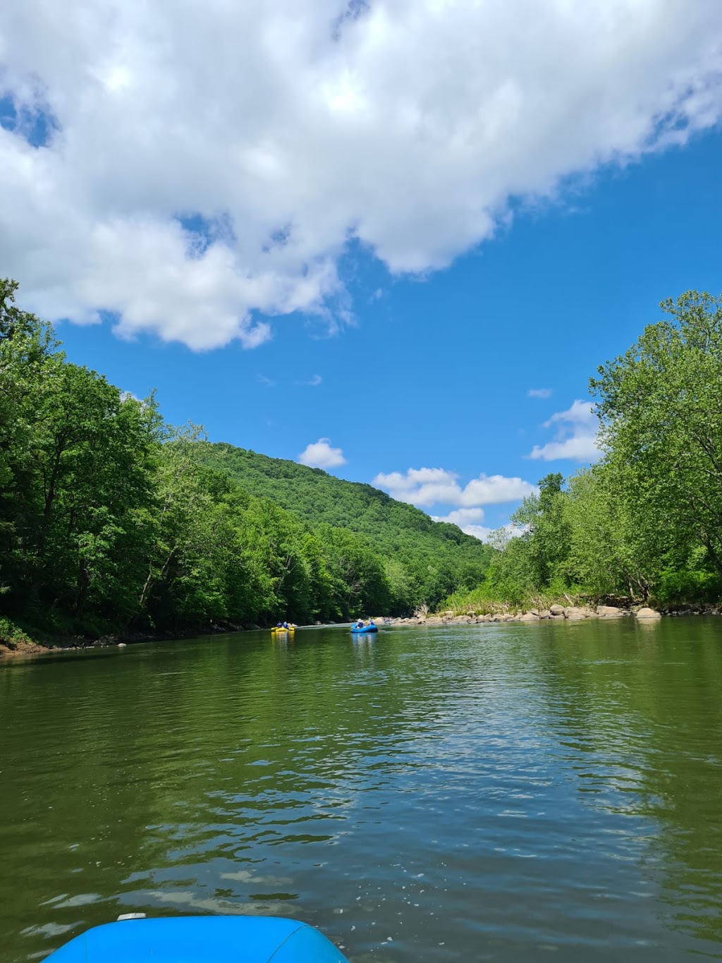 Laurel Highlands River Tours and Outdoor Center | 4 Sherman St, Ohiopyle, PA 15470, USA | Phone: (724) 329-8531