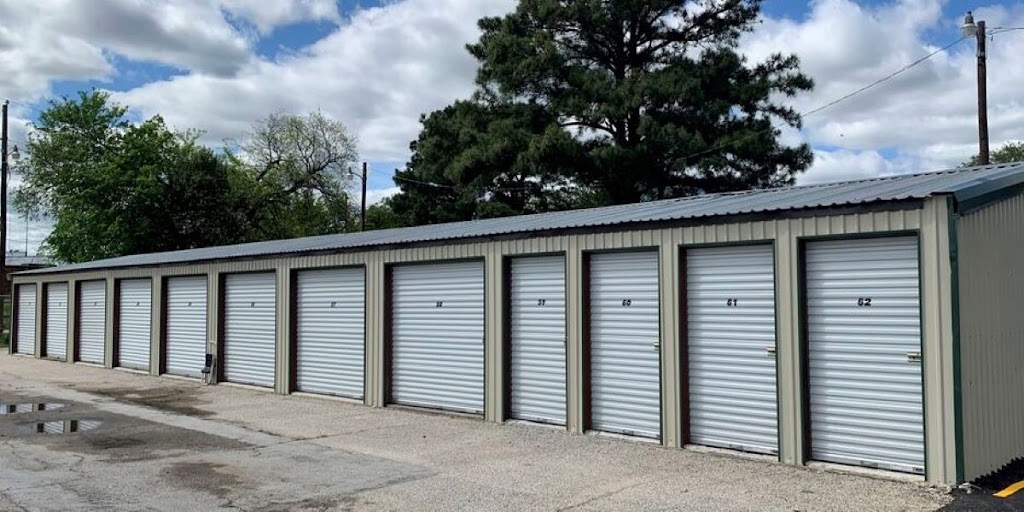 LD Storage | 205 W Hundley Dr, Lake Dallas, TX 75065, USA | Phone: (940) 326-4428