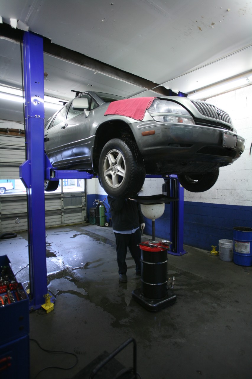 Jeffs Auto Repair | 9702 Sand Point Way NE, Seattle, WA 98115, USA | Phone: (206) 525-2726