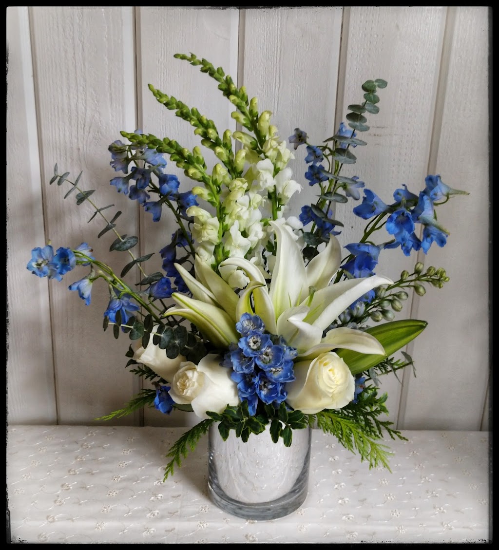 A Floral Affair, Inc | 184 S Main St, Thiensville, WI 53092, USA | Phone: (262) 242-2563
