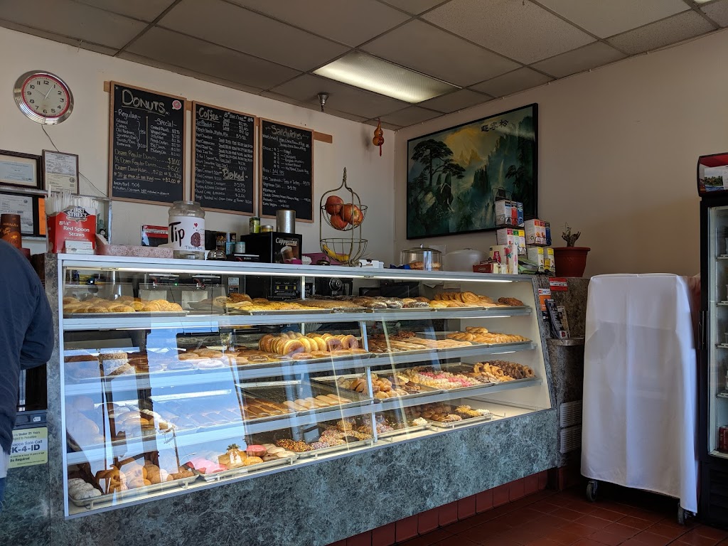 Donut House | 401 S El Camino Real # H, San Clemente, CA 92672, USA | Phone: (949) 492-9567