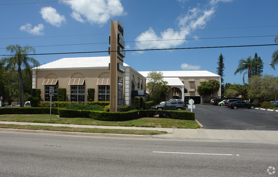 Root Therapies, LLC | 4370 S Tamiami Trl #314, Sarasota, FL 34231, USA | Phone: (941) 777-5505