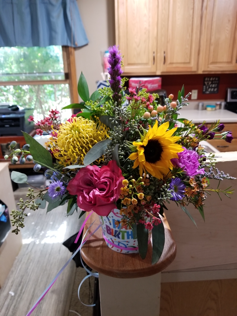 Maple Avenue Flowers | 403 N Maple Ave, Warsaw, IN 46580, USA | Phone: (574) 376-4045