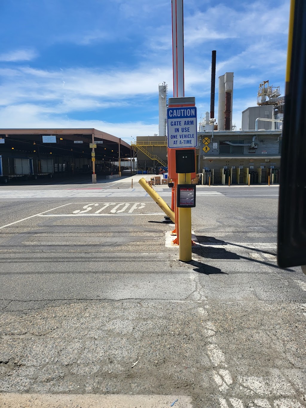 E. & J. Gallo Winery | 700 S Santa Cruz Ave, Modesto, CA 95354, USA | Phone: (209) 341-7508