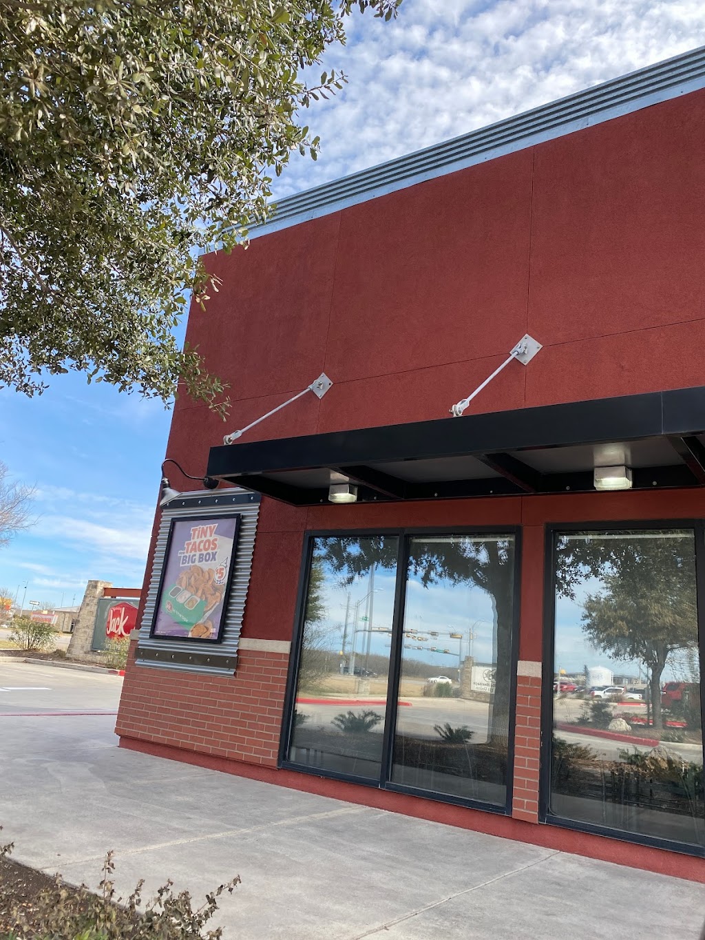 Jack in the Box | 5061 Kyle Centre Dr, Kyle, TX 78640, USA | Phone: (512) 268-7106