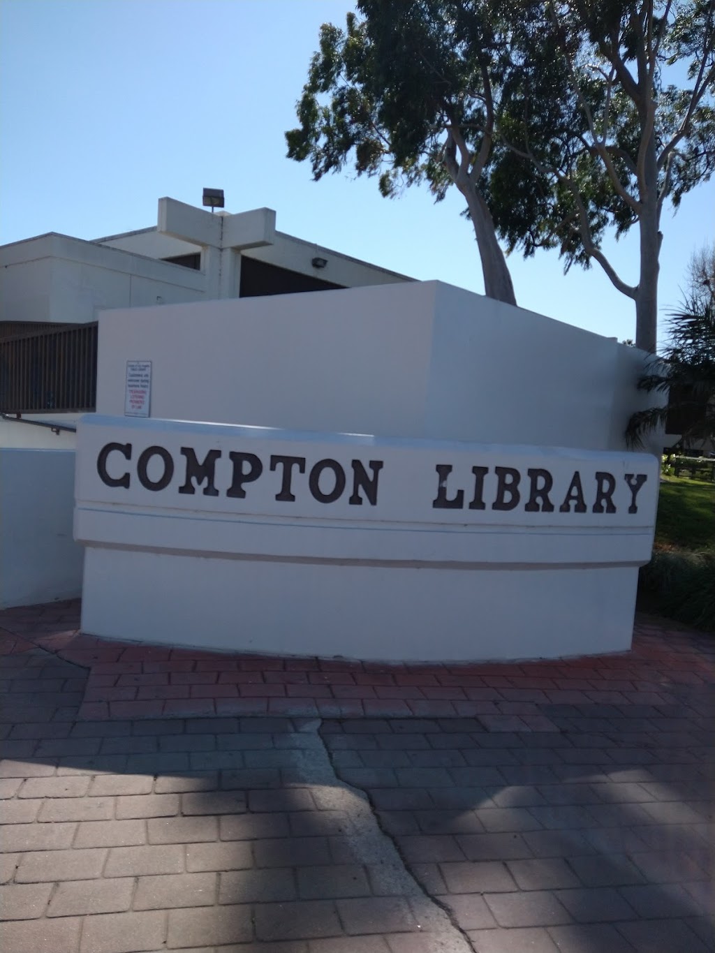 Compton Library | Photo 7 of 10 | Address: 240 W Compton Blvd, Compton, CA 90220, USA | Phone: (310) 637-0202
