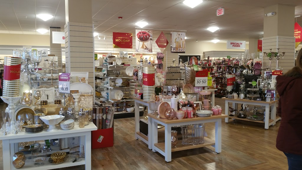 HomeGoods | 210 Needham St, Newton, MA 02464 | Phone: (617) 332-0282