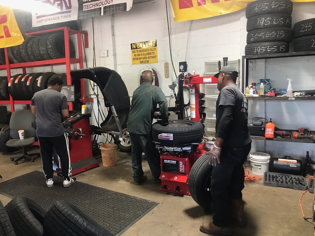 RayMark Tire & Auto Service | 1804 Glenvale Pl, Decatur, GA 30032, USA | Phone: (404) 626-2609