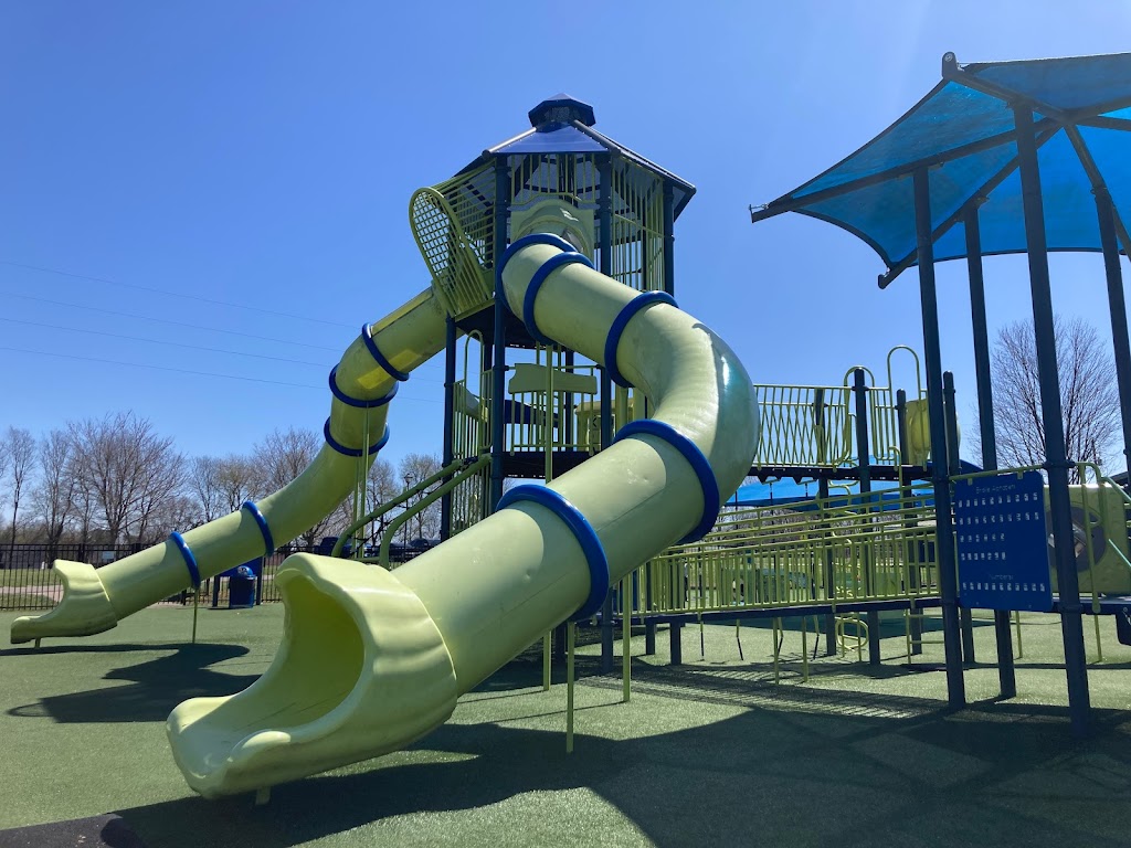 Clear Creek Park Family Activity Center | 717 Burks Branch Rd, Shelbyville, KY 40065, USA | Phone: (502) 633-5059