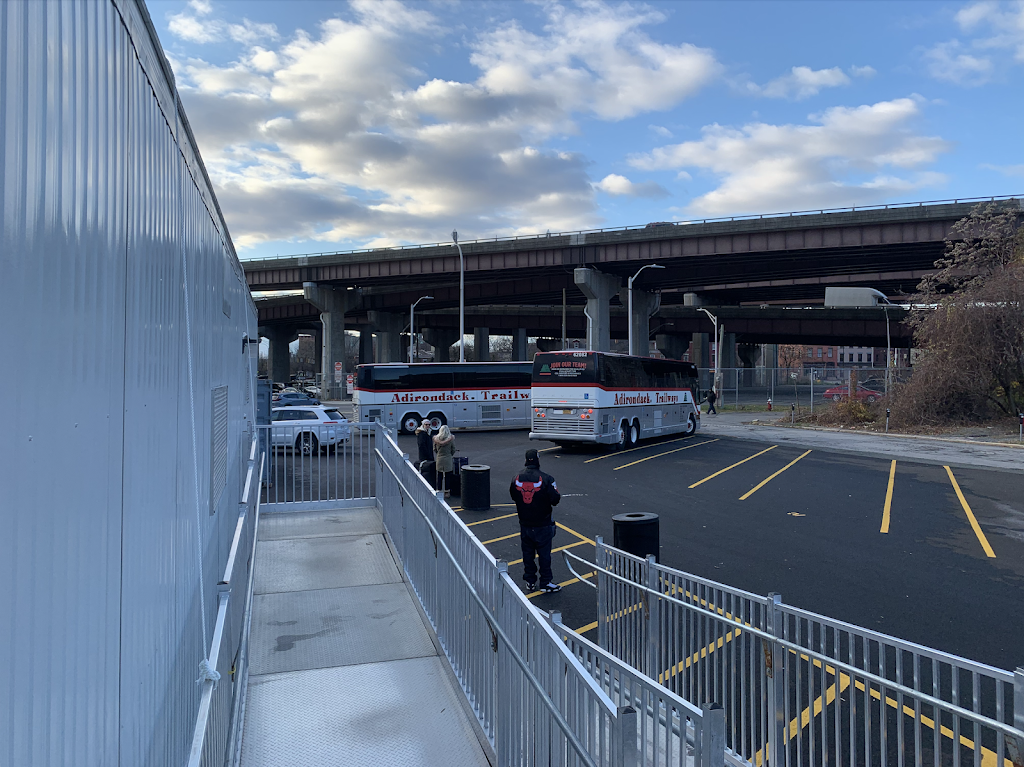 Trailways | 66 Green St, Albany, NY 12207, USA | Phone: (800) 858-8555