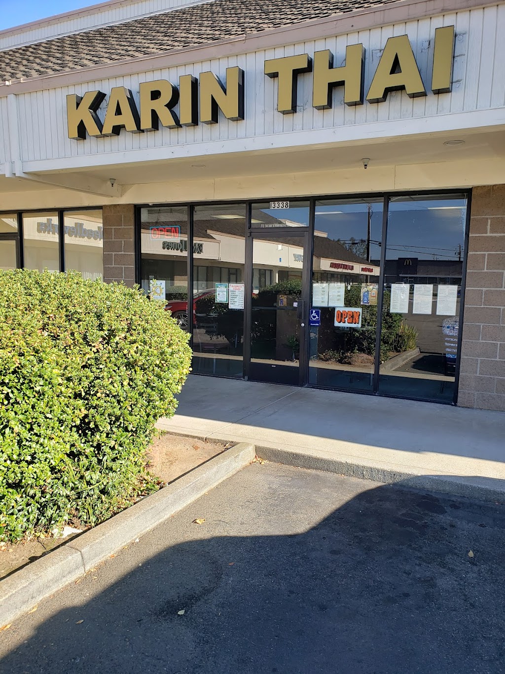 Karin Thai Restaurant | 13338 Lincoln Way, Auburn, CA 95603, USA | Phone: (530) 888-6444