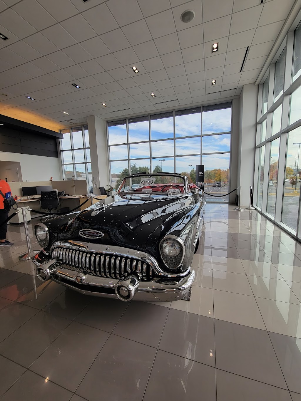 Serra Chevrolet Buick GMC | 2340 Gallatin Pike N, Madison, TN 37115, USA | Phone: (844) 348-9693