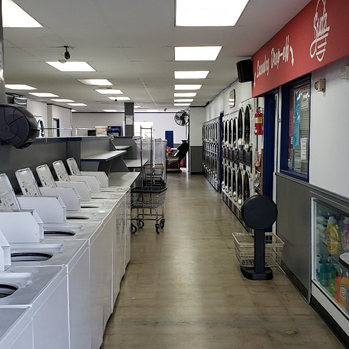 Sudz Coin Laundry | 1324 E Chapman Ave, Fullerton, CA 92831, USA | Phone: (714) 870-8682