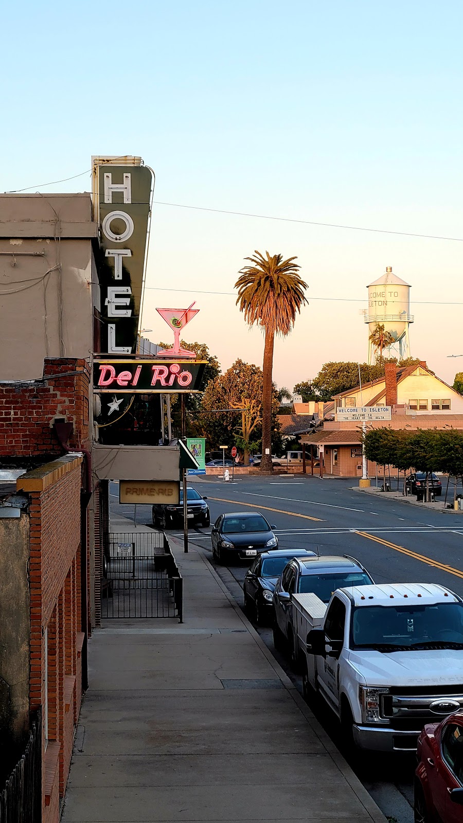 Peters Steakhouse | 203 2nd St, Isleton, CA 95641 | Phone: (916) 777-6004