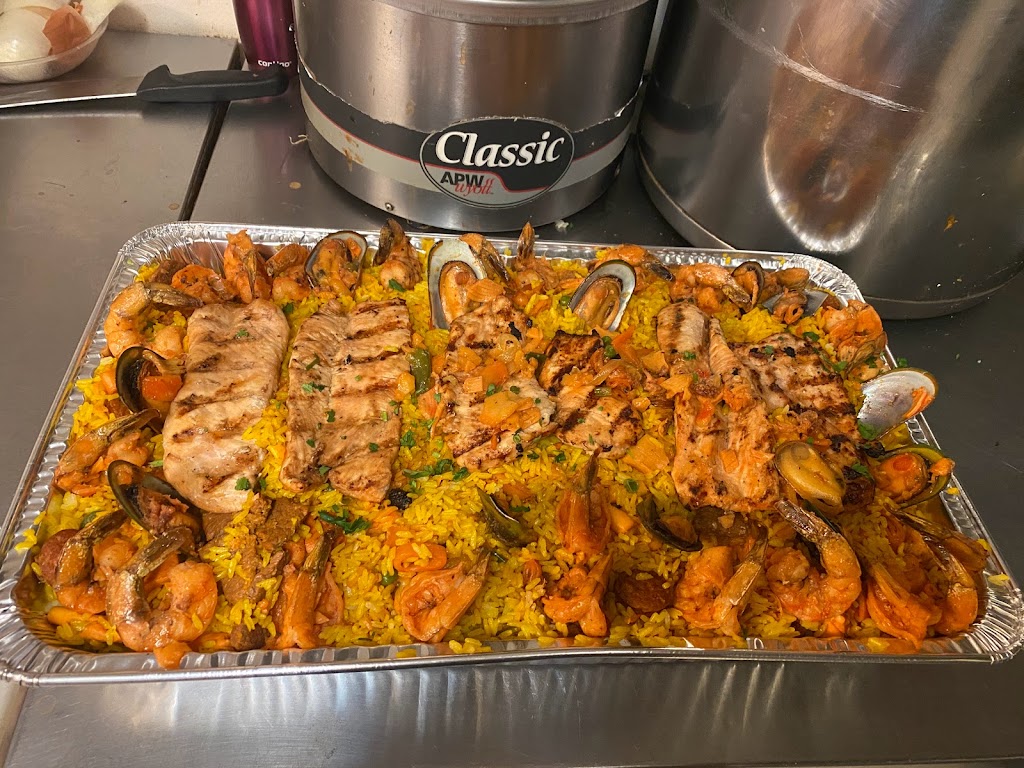 La Chiva Colombia Lonchera | 800 E 33rd St, Signal Hill, CA 90755, USA | Phone: (562) 623-8625