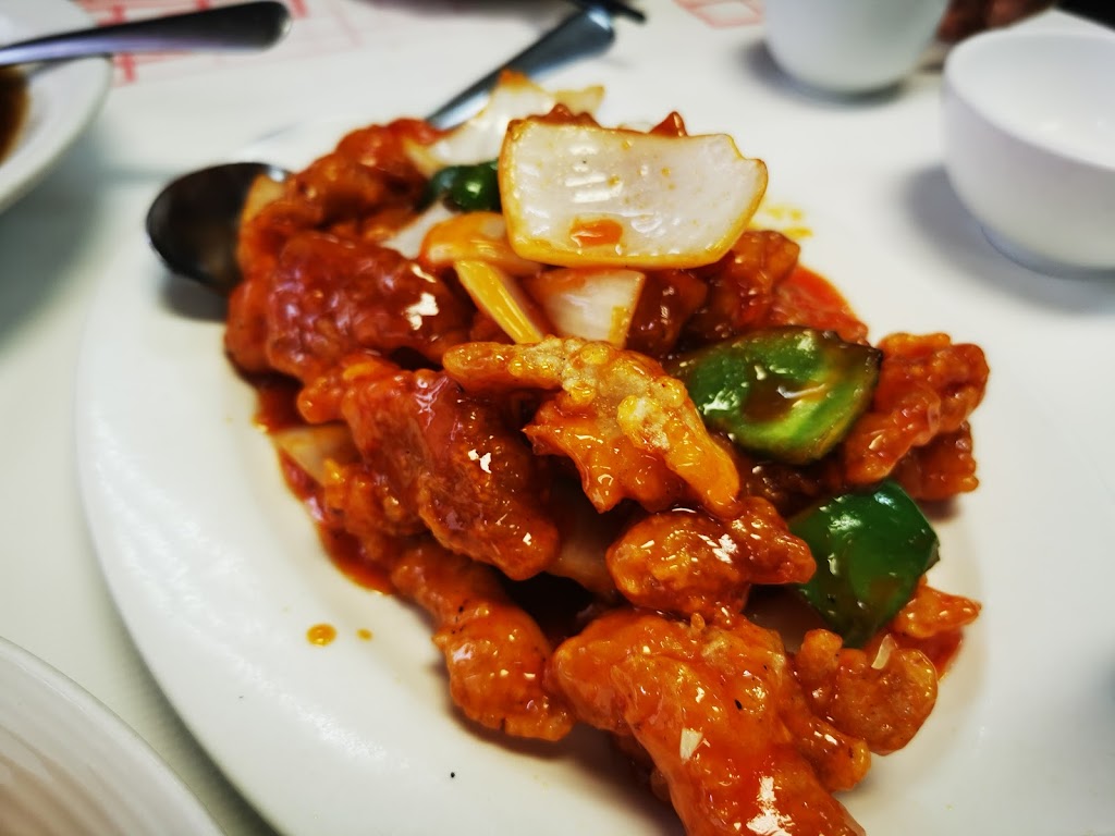 Rose Garden Chinese Cuisine | 492 University Ave W, Windsor, ON N9A 5P8, Canada | Phone: (519) 252-3762