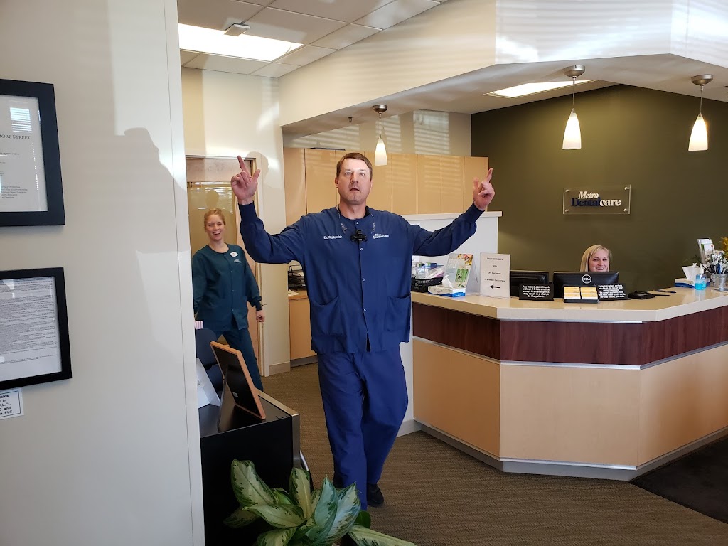 Metro Dentalcare Blaine Baltimore | 10904 Baltimore St NE Suite 100, Blaine, MN 55449, USA | Phone: (763) 203-6100