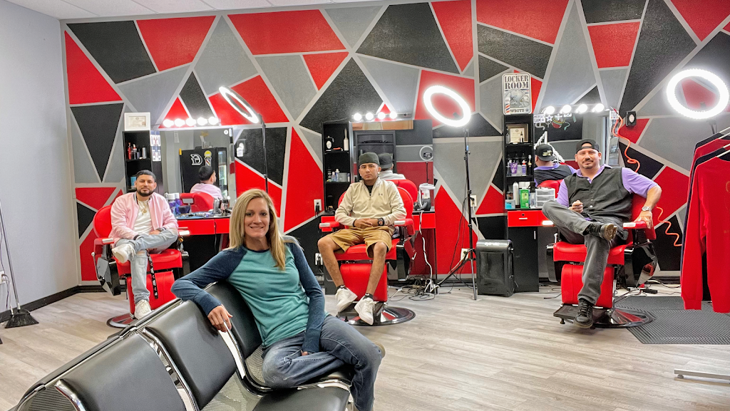 G Styles Salon & Barbershop | 520 E Market St, Rockport, TX 78382, USA | Phone: (361) 729-9090