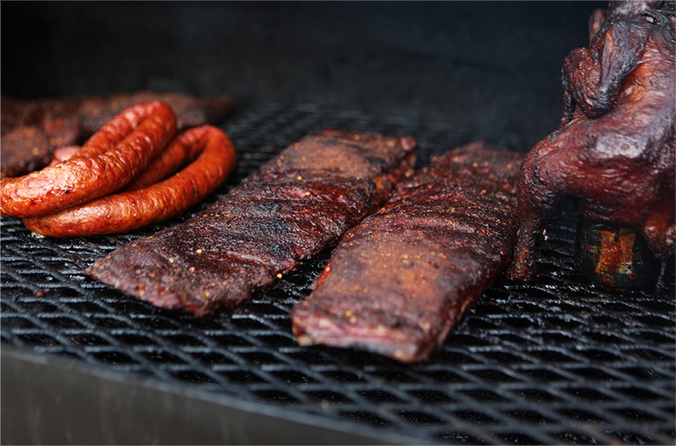 Big D Barbecue | 226 N Walnut Creek Dr, Mansfield, TX 76063, USA | Phone: (682) 400-8728