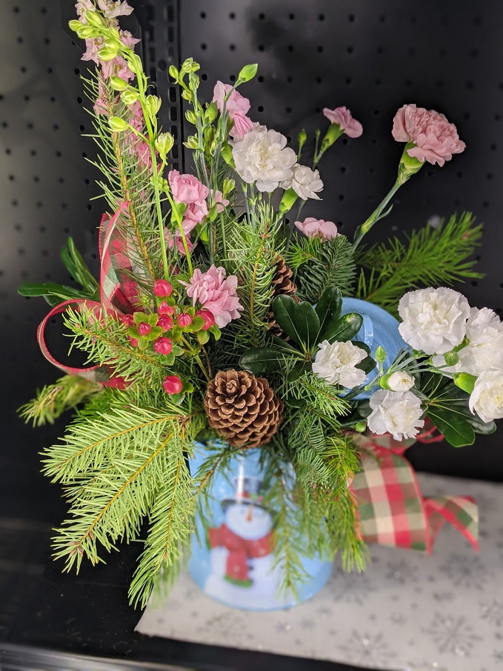 Art In Bloom | 102 S Main St Suite A, Owasso, OK 74055, USA | Phone: (918) 274-8800