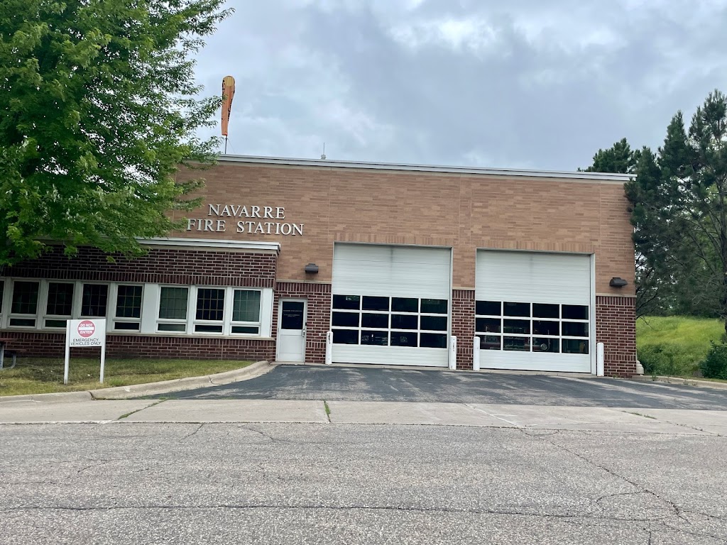 Navarre Fire Department | 3770 Shoreline Dr, Wayzata, MN 55391, USA | Phone: (952) 471-9777